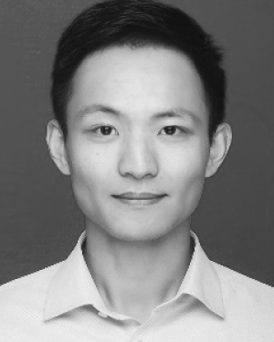 Yonggang Li