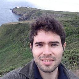 Lucas M. Ponce