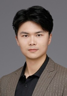 Guixiang Li