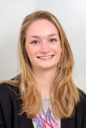 Kyra E de Goede