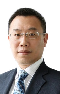 Jianbo Luo