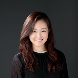 Jennifer J. Sun
