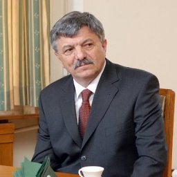 S. Kerekes