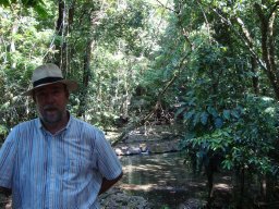 Carlos San Juan Mesonada
