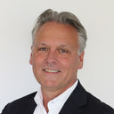 Thomas W Janssen
