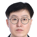 Jungwoo Yang