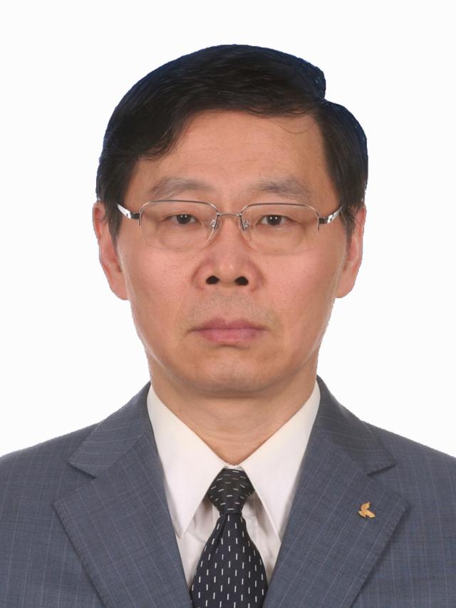 Dongming Guo