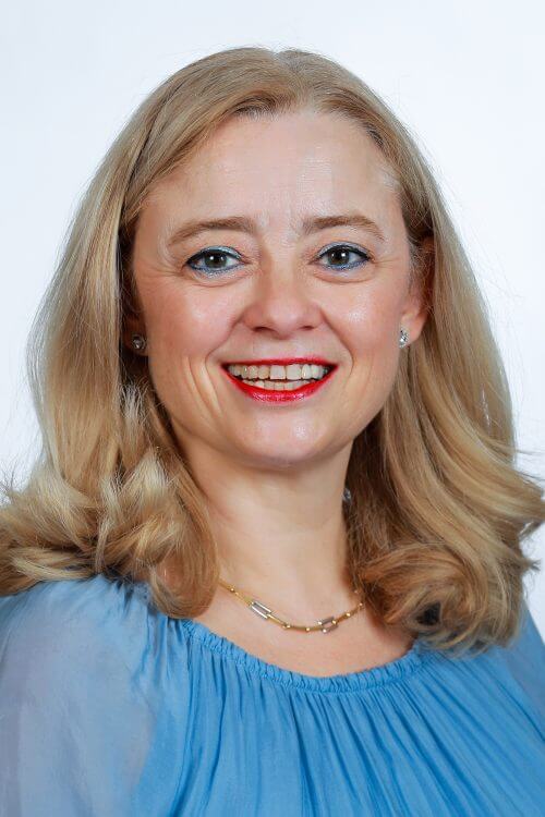 Lourdes F. Vega