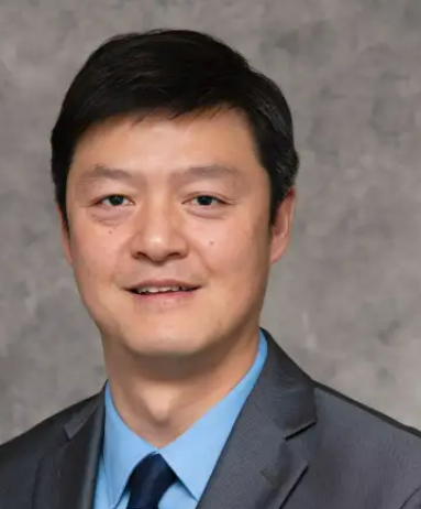 Minghao Zhong