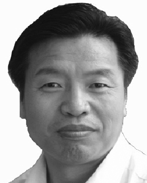 Lijun Yang