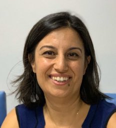 Gul Deniz Yilmaz Yelvar