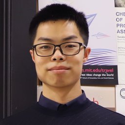 Ziqi Li