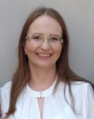 Cristina T Moncau