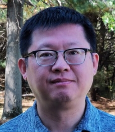 Qingrong Huang