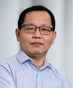 Hongyi Yu