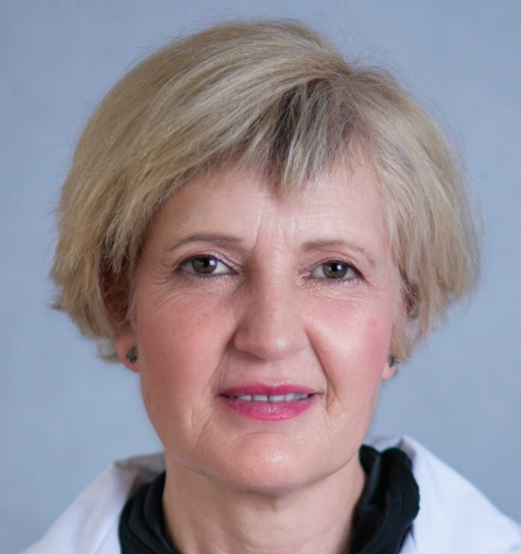 Josefina Cruz