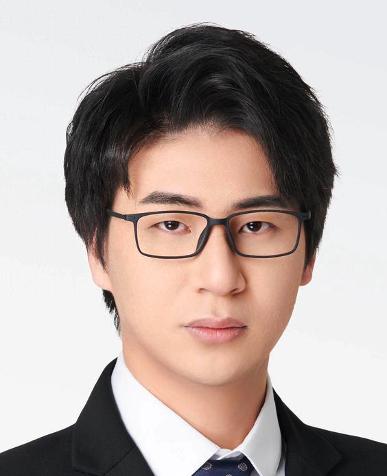 Linchao Zhu