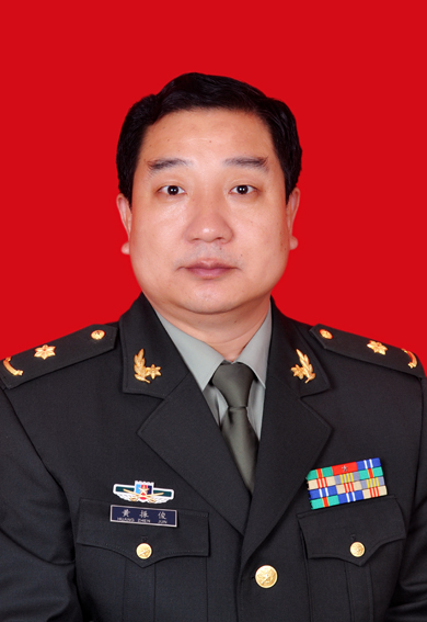 Zhenjun Huang