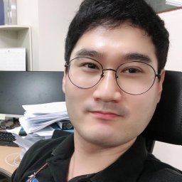 Jinwon Lee