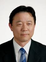 Yasufumi Fujiwara