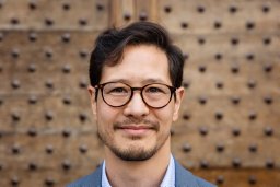 Clarke Shoa L