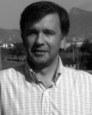 Fernando Lizarralde
