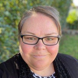 Helen Giggins