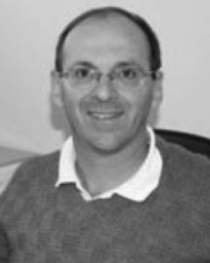 Valmor R Mastelaro