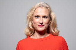 Julia Leininger