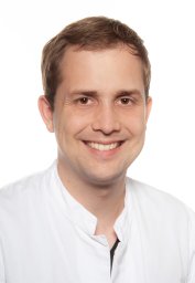 Péus Dominik