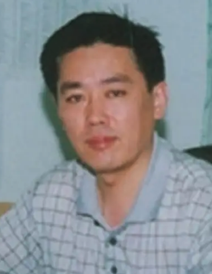 Hang Xiao