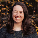 Amanda L Stone