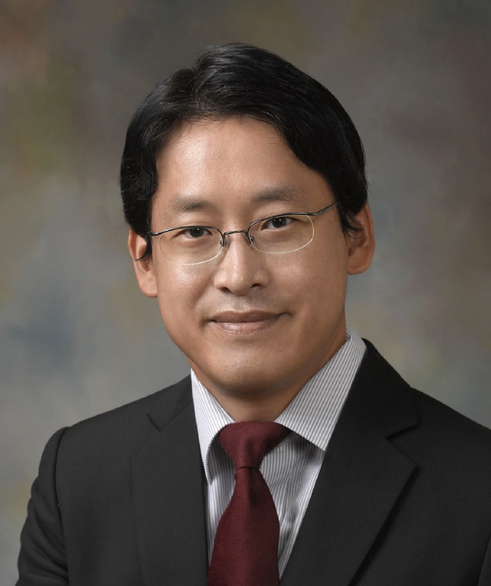 Jong-Min Lee