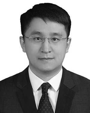 Liang Xue