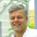 Uwe Pelzer