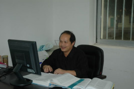 Fangrong Zhu