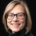 Melanie E Perreault