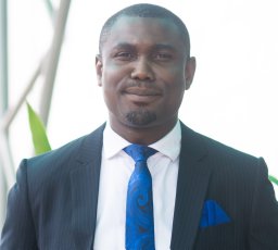 Felix Olowononi