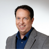Yoav Yair