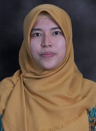 Ukhradiya Magharaniq Safira Purwanto