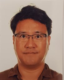 Woo Jin Lee