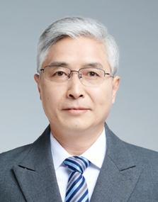 Qingju Wu
