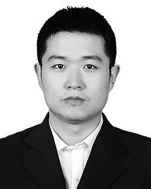 Zhi Li