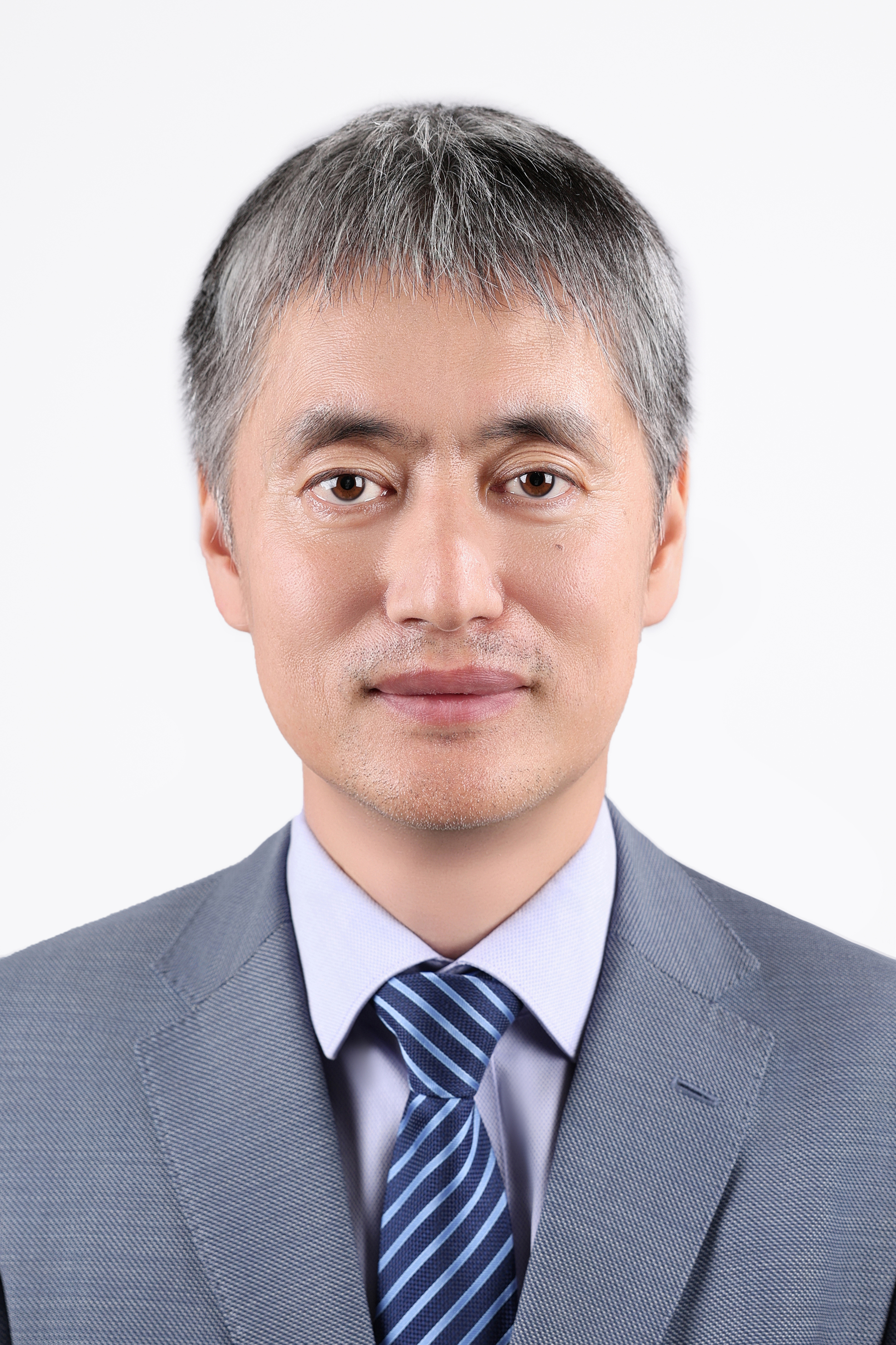 Min Dong