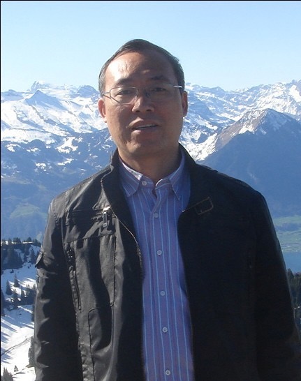 Zhengyi Hu