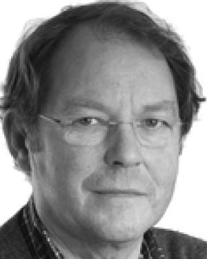 Ernst T Scholten