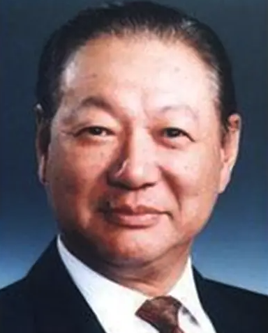 Zhongwei Chen