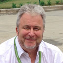 Richard R Welbury