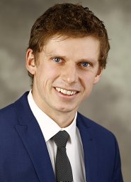 U. Kleinhans