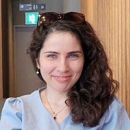 Mehrnaz Entesari